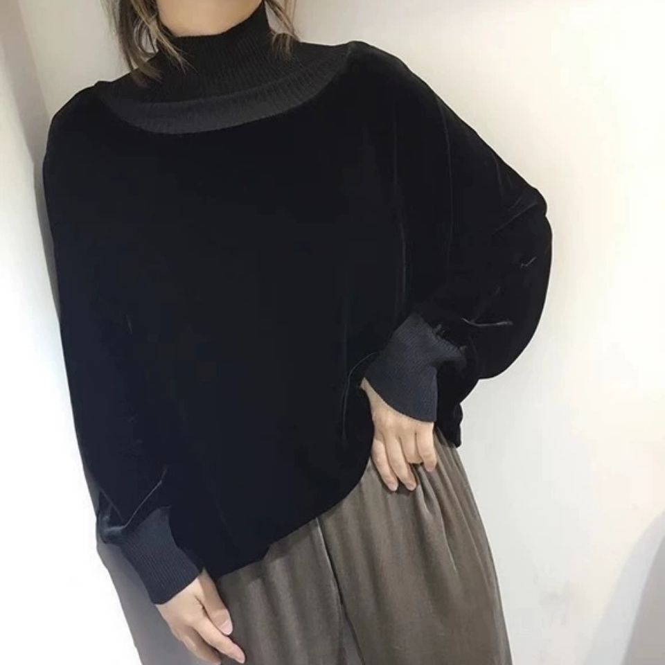 Cassie Women's Shirt