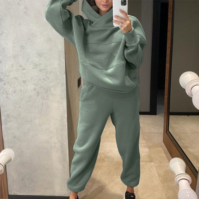 Aimee Women's Sweat Suit