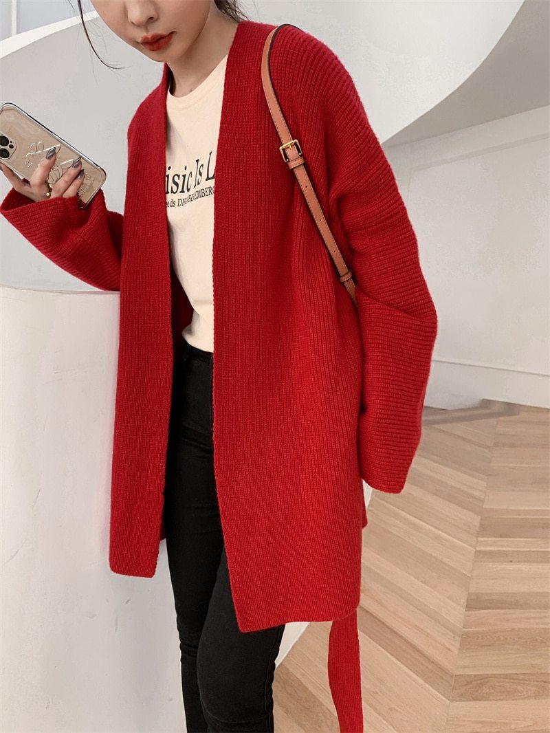 Saga Women's Belted Cardigan