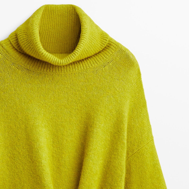 Gwenith Women's Sweater