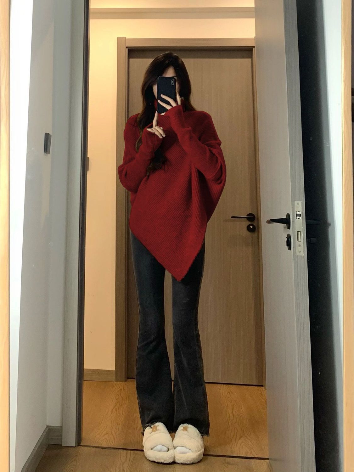 Lara Women's Sweater