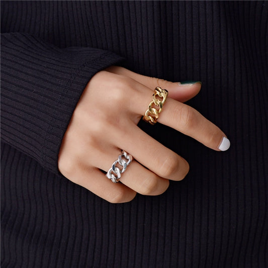 Elinore Chain Ring